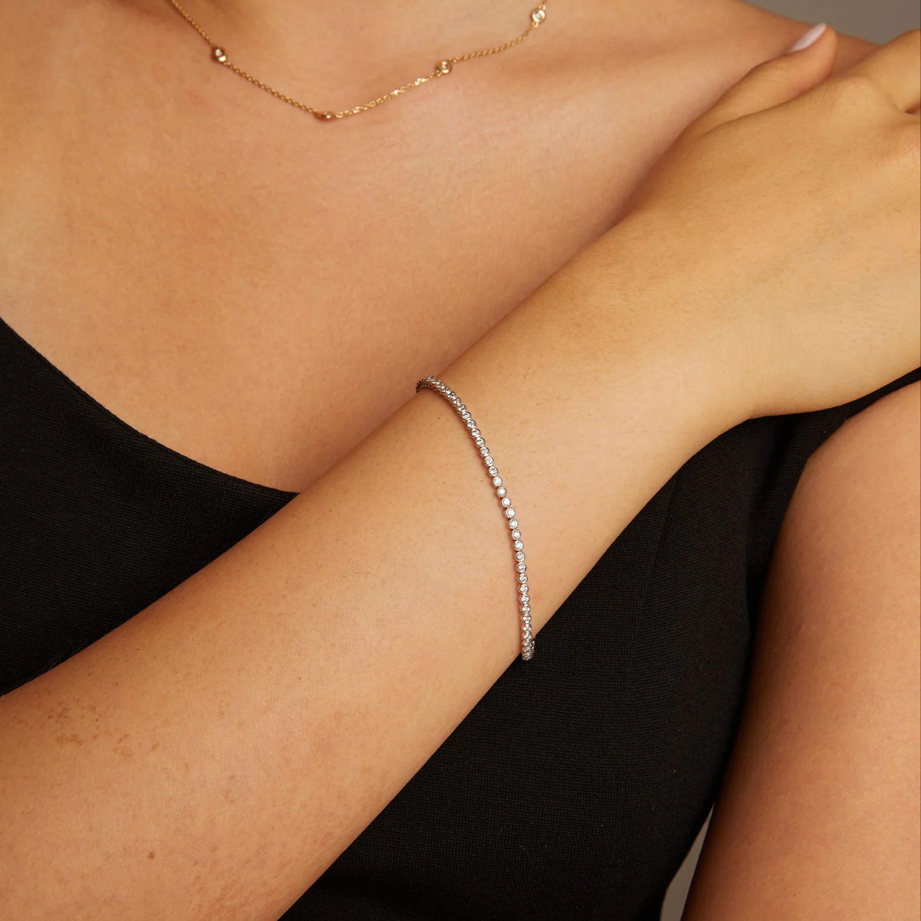 2.5ct Lab Grown Diamond Bezel Tennis Bracelet - Image 3
