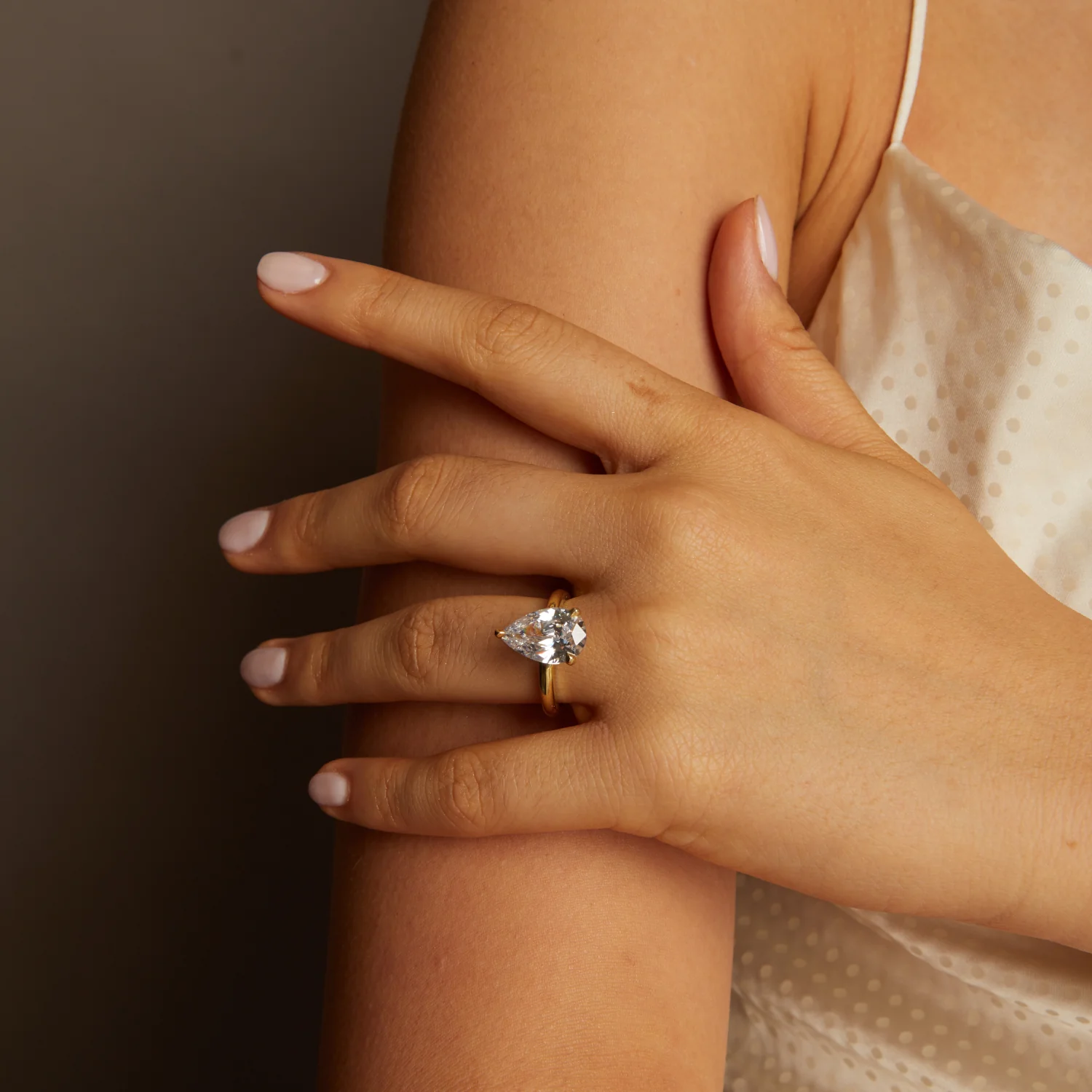 4ct Pear Lab Grown Diamond Solitaire Ring - Image 5