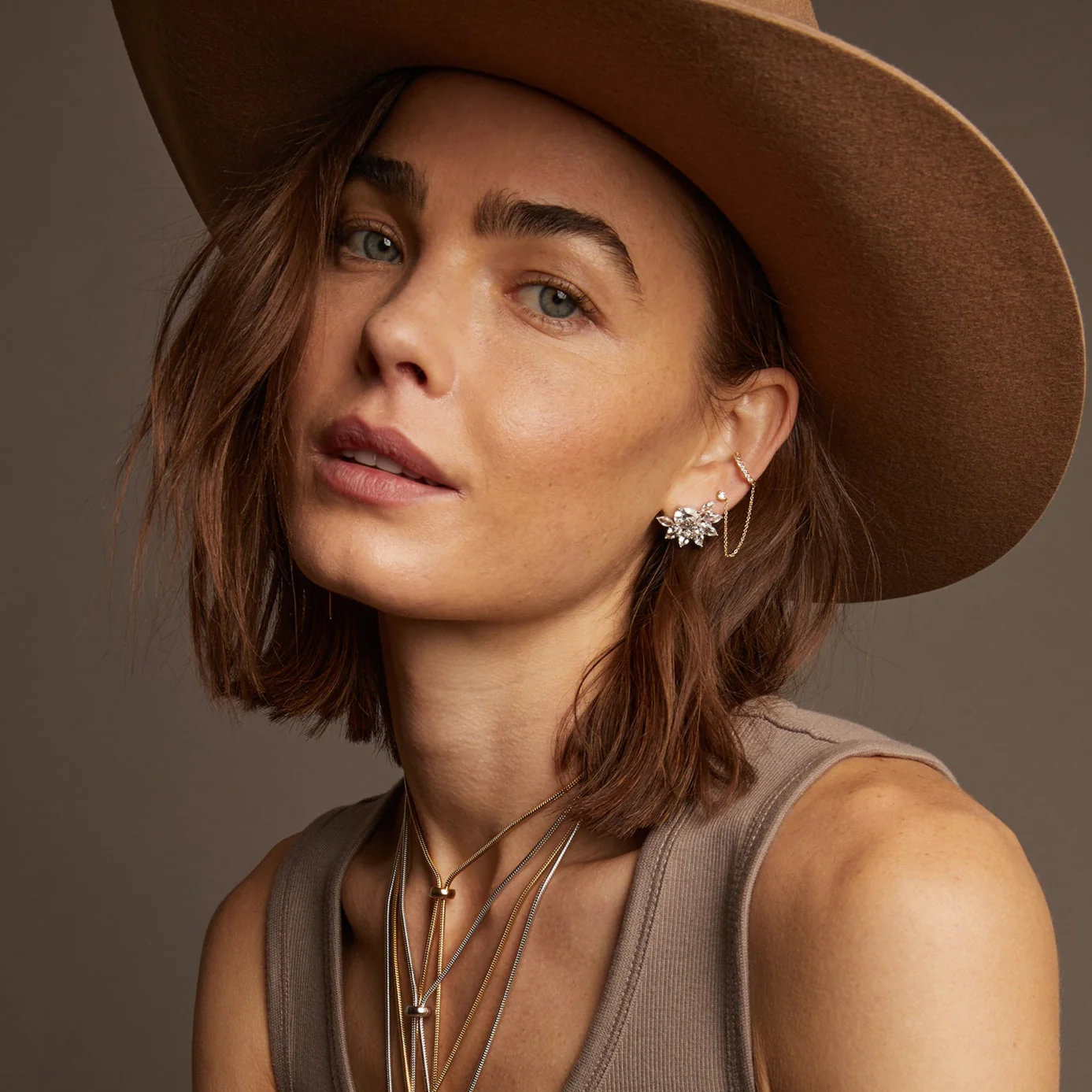 Aurate x Frye: Lab Grown Diamond Stud and Ear Cuff - Image 6