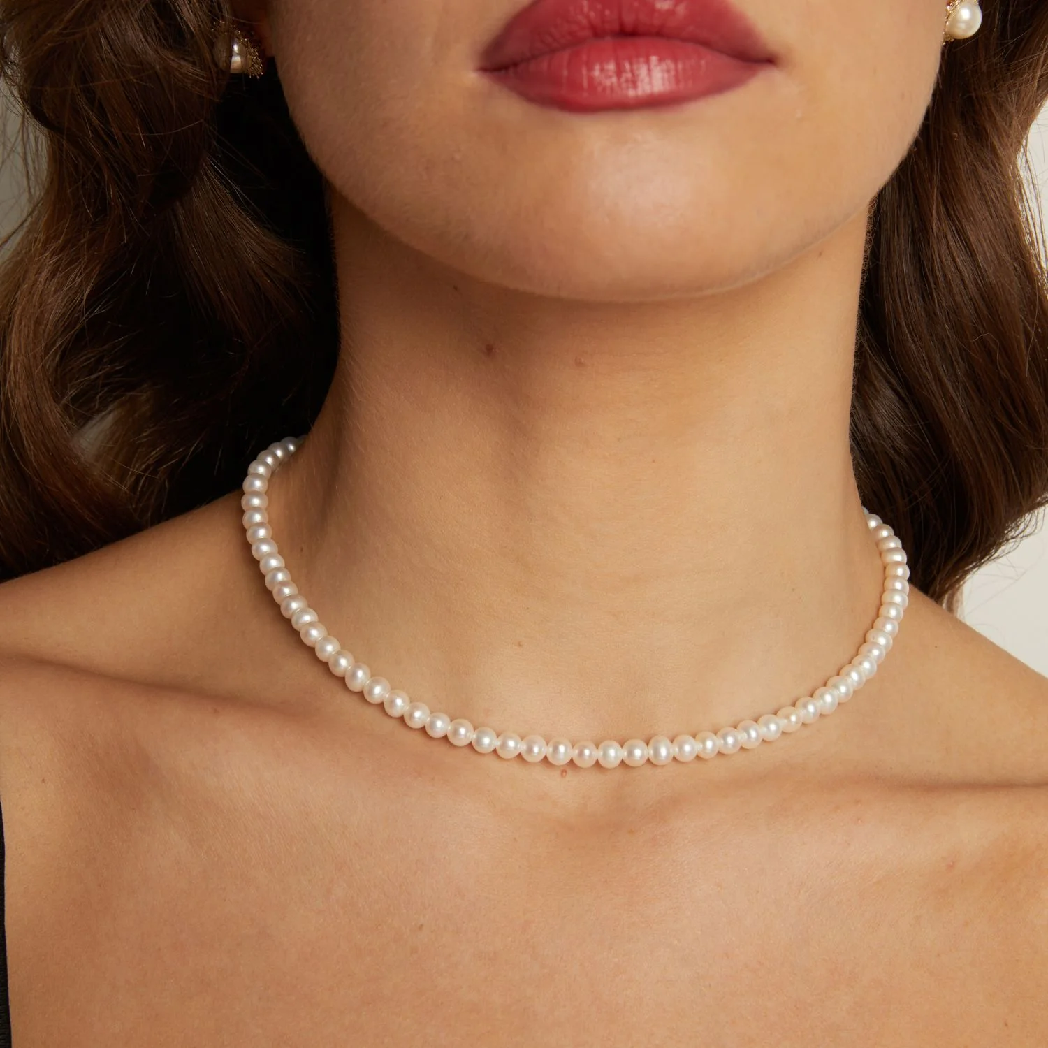 Aurate x Marilyn Monroe: Pearl Choker Necklace - Image 2