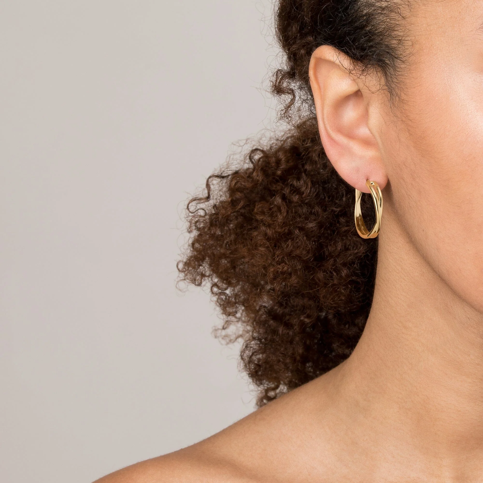 Crossover Hoop Earrings - Image 13