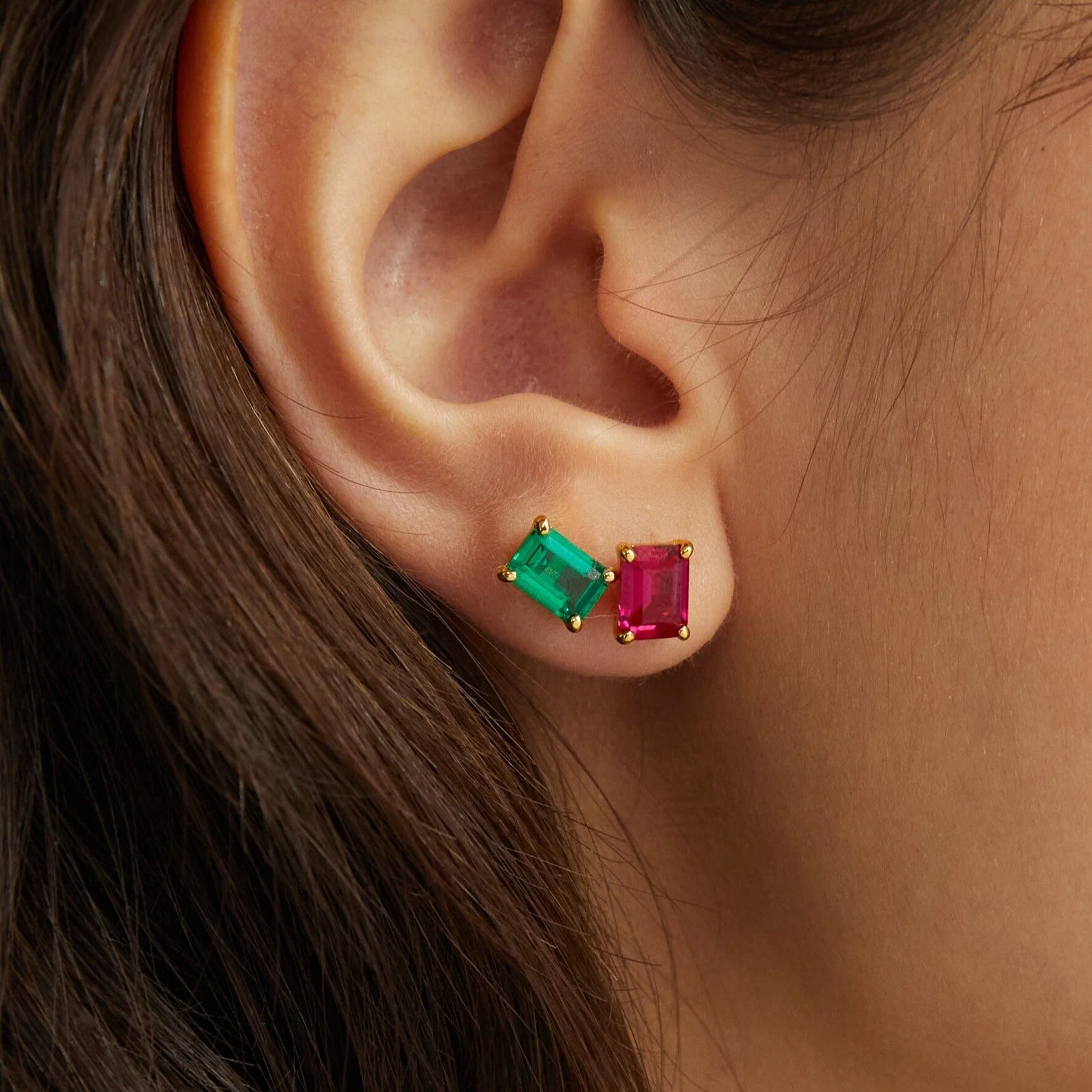 Emerald Gemstone Solitaire Stud Earrings - Image 16