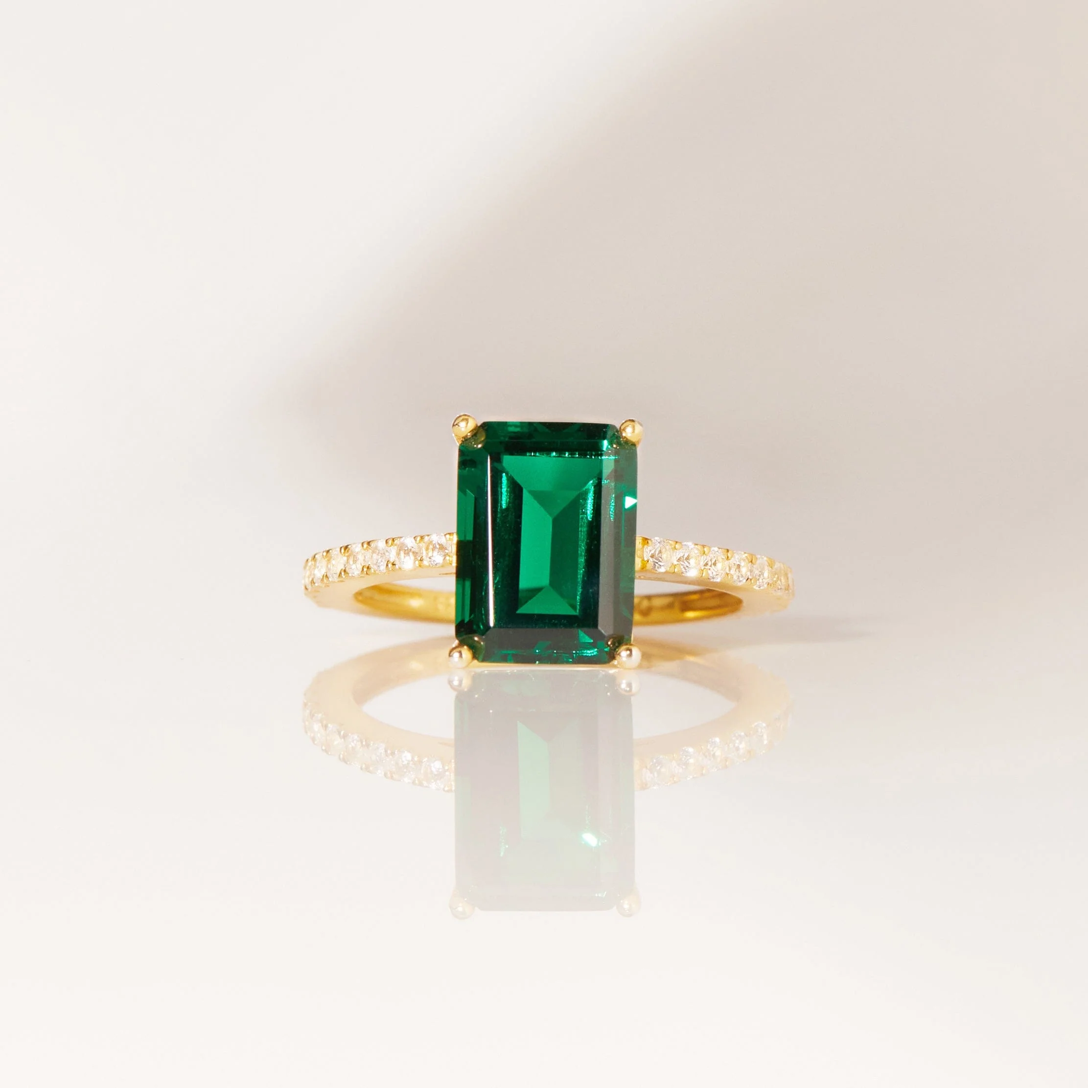 Lab Grown Emerald Solitaire Pavé Ring - Image 3