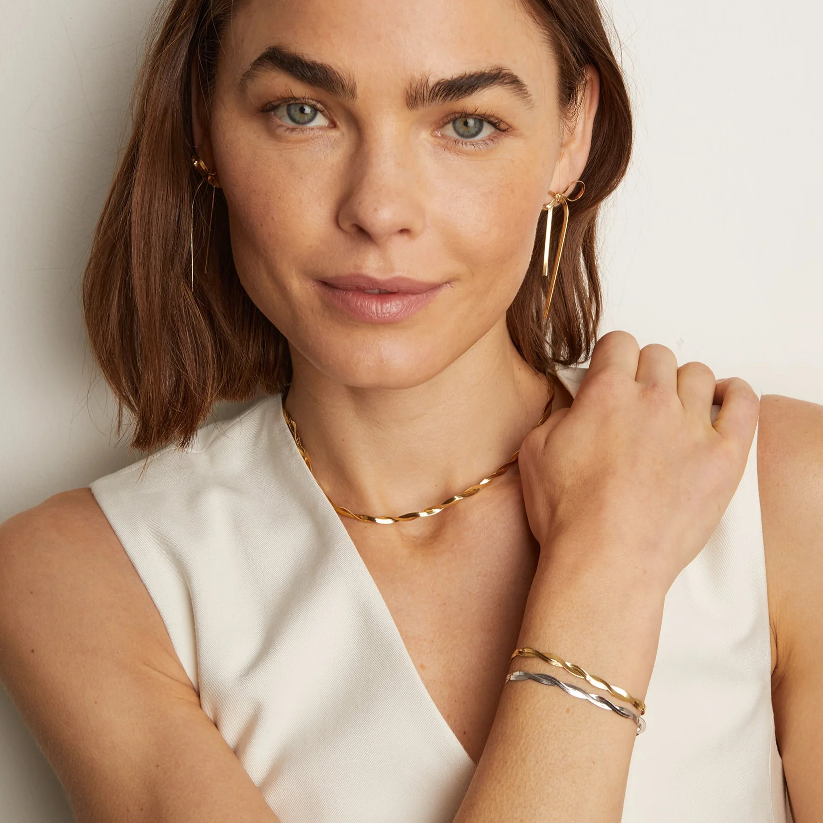Herringbone Twist Necklace - Image 6