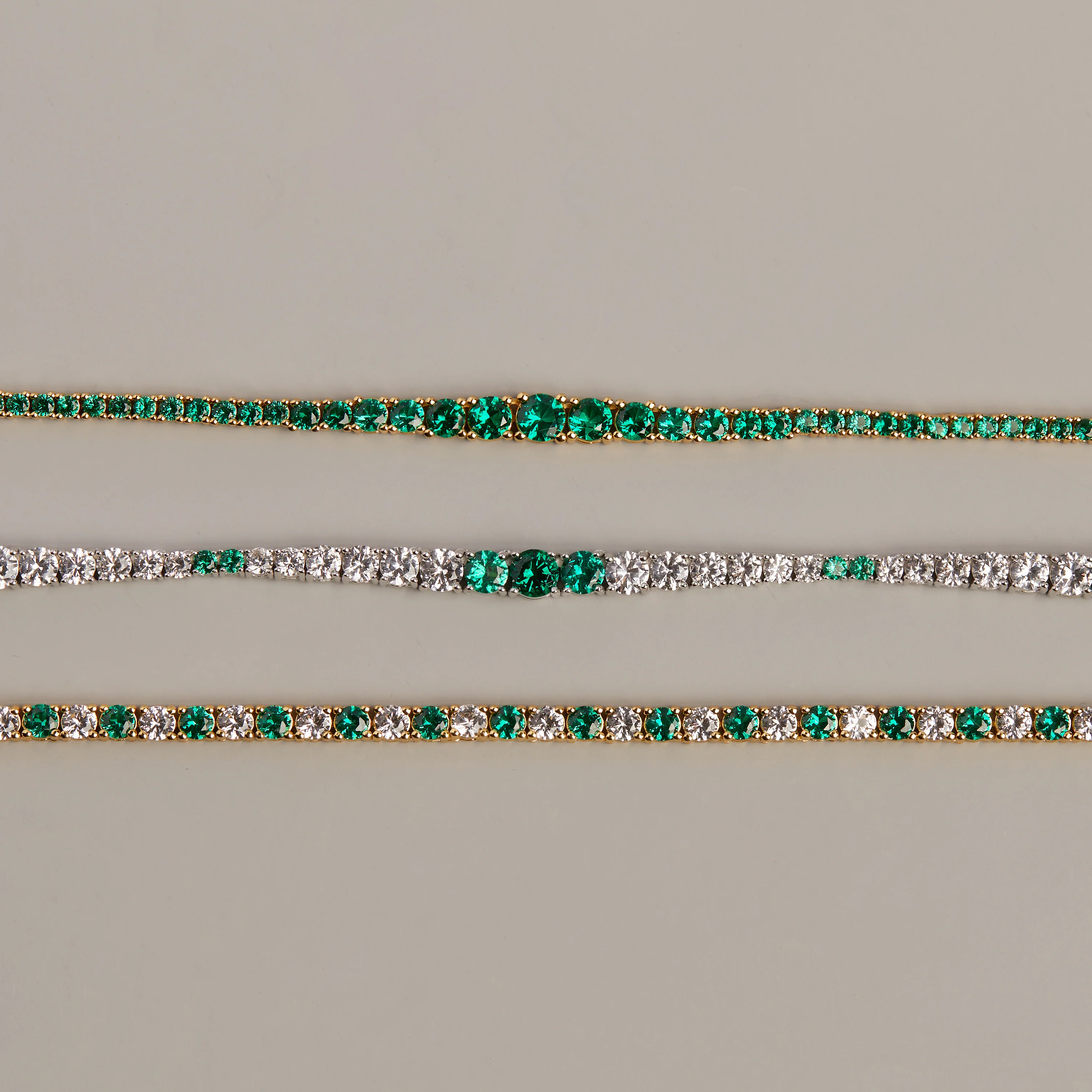 Lab Grown White Sapphire and Green Emerald Alternating Tennis Necklace - Image 3