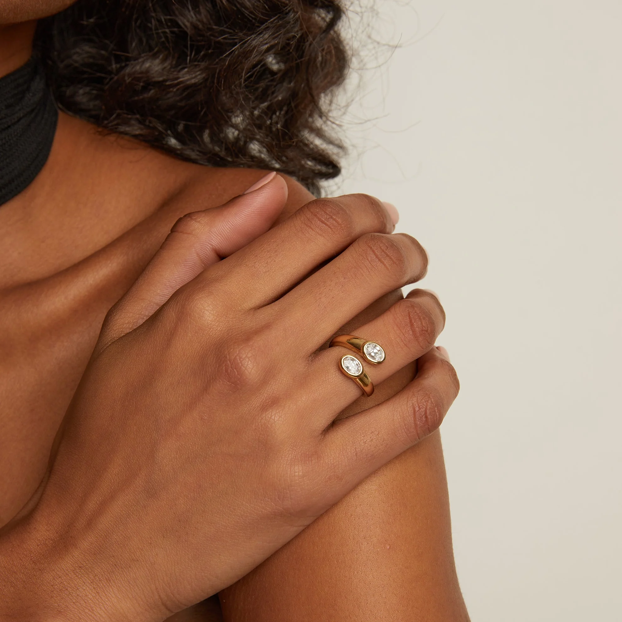 Lab Grown White Sapphire Twin Ellipse Ring - Image 4