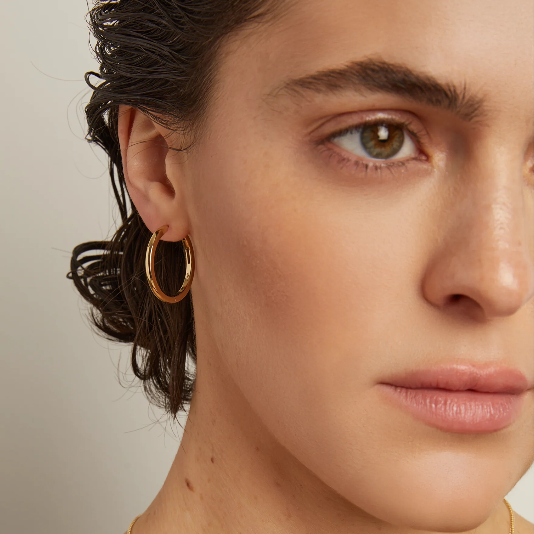 Medium Hinged Hoop Earrings - Image 3
