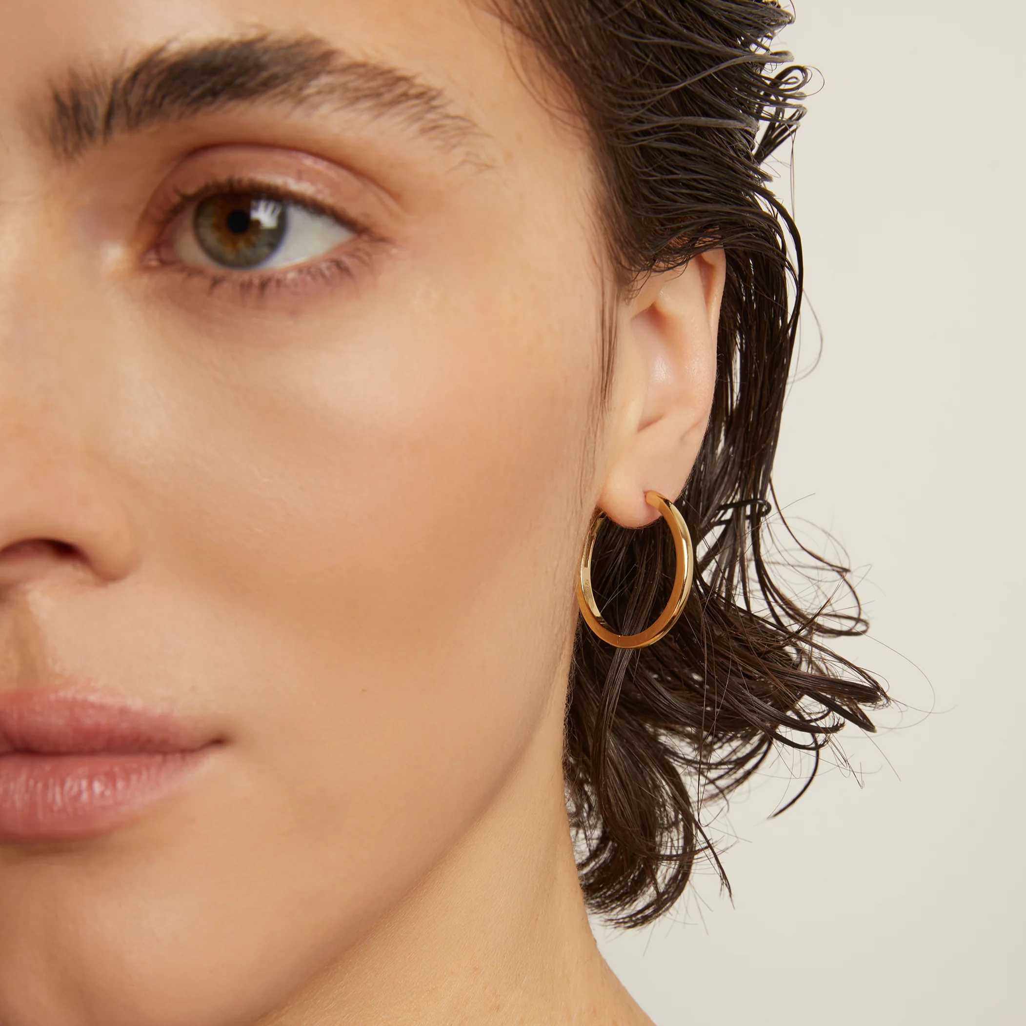 Medium Hinged Hoop Earrings - Image 4