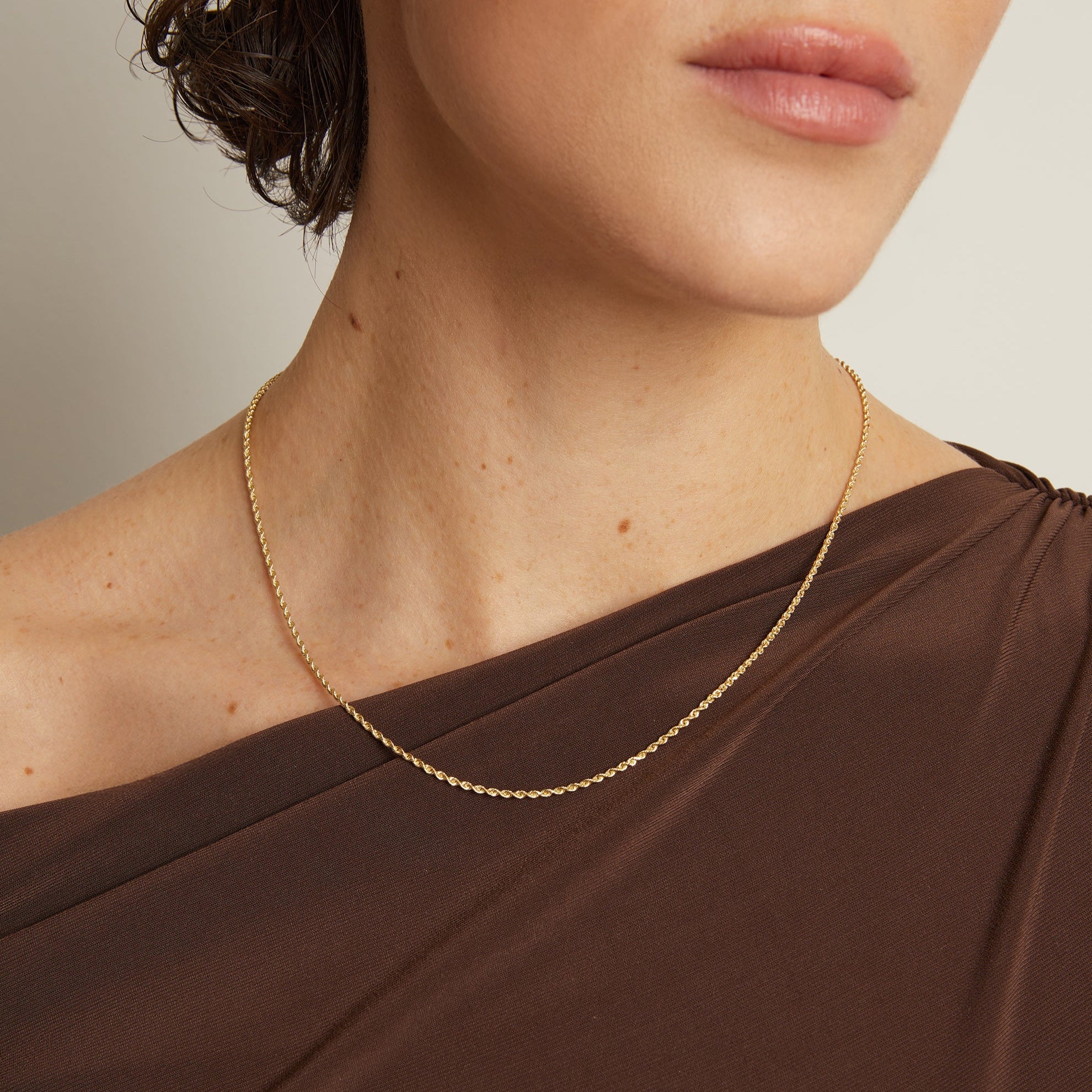 Small Rope Chain Necklace - Image 6